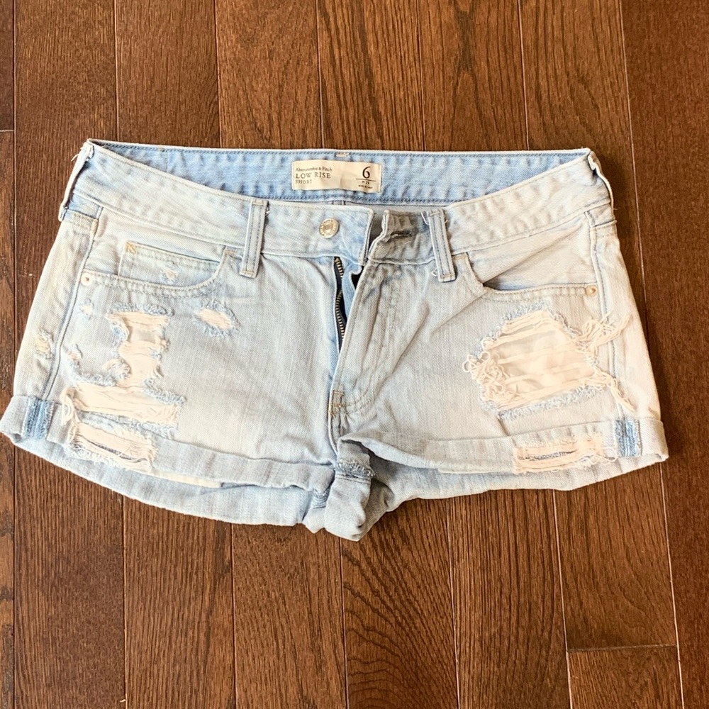 Jean shorts, light